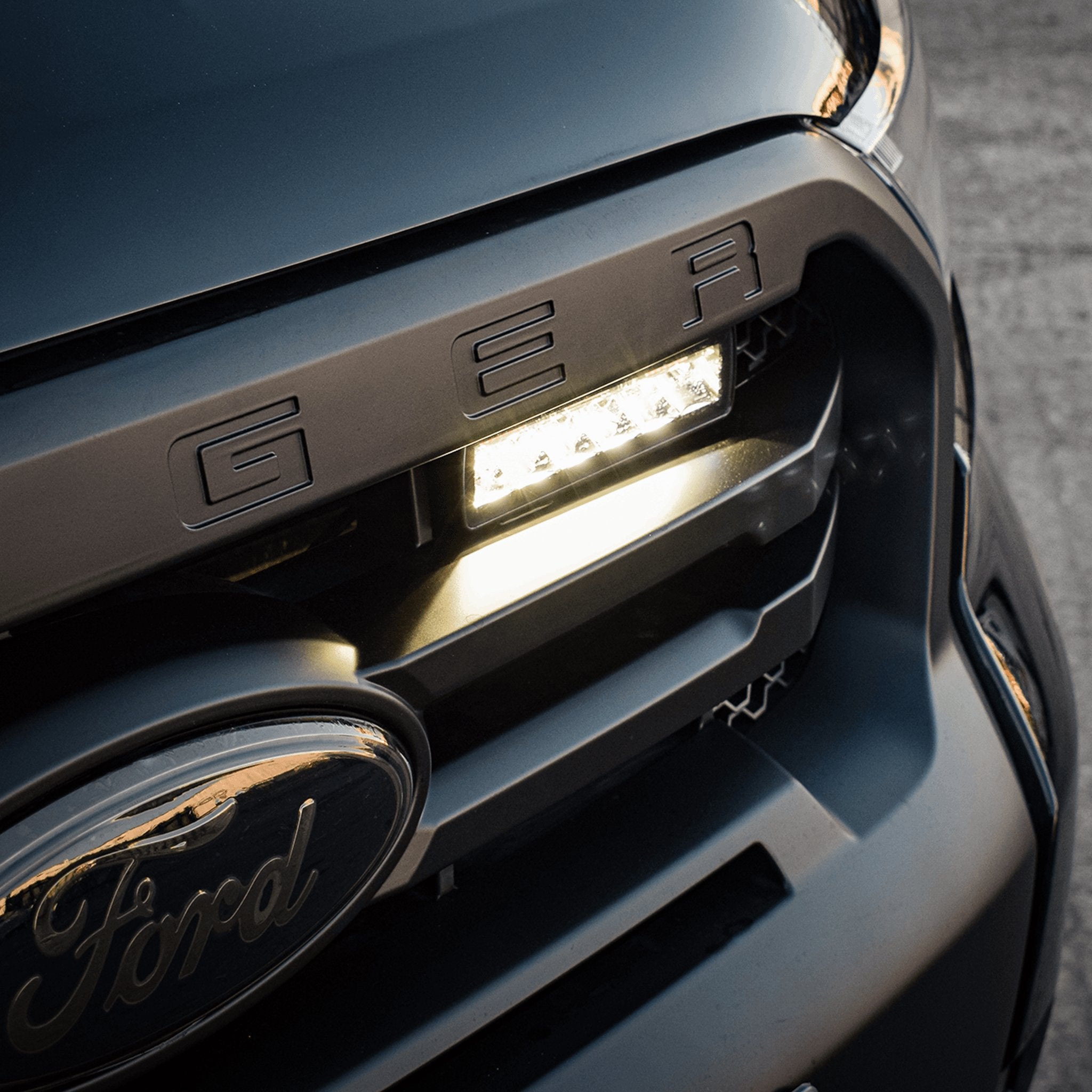 Stealth Ford Ranger T8 2018-2022 Twin 6″ Luminous LED Integration Grille Kit – 5,760 Lumens