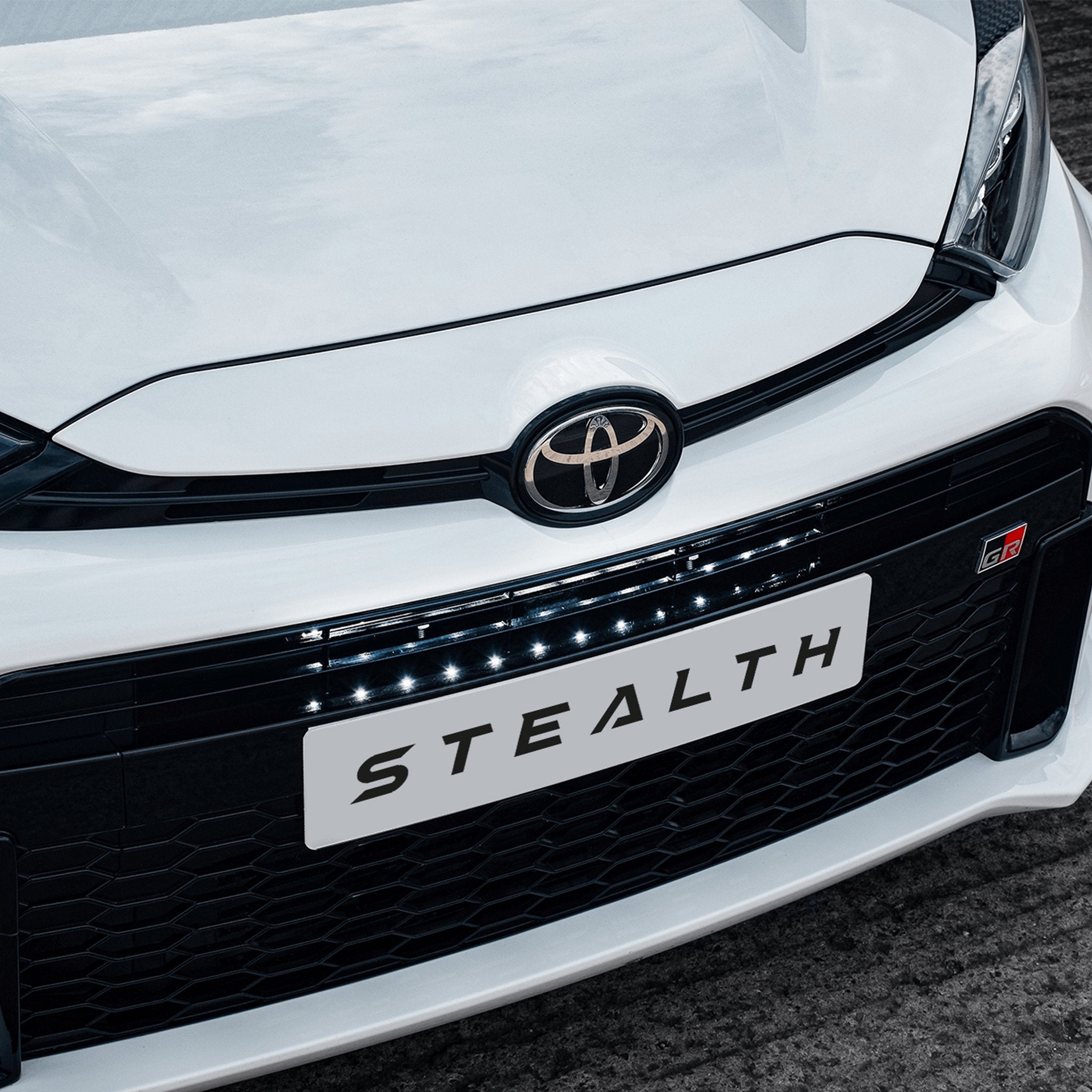 Stealth Toyota Yaris GR 20″ Luminous LED Integration Grille Kit – 8,400 Lumens